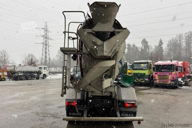 Camión hormigonera VOLVO FM-420 8x4 Liebherr 9m3