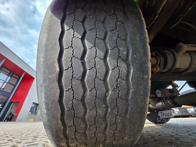 Semirremolque silo FELDBINDER EUT 52.2 / Alu / 52.000 l / Mehrkammer