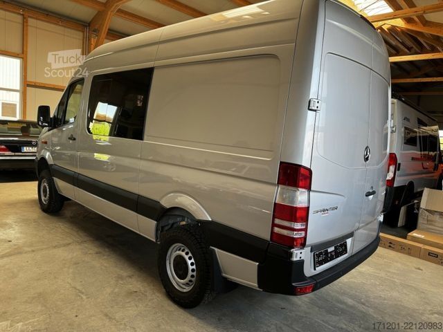 Minibus MERCEDES-BENZ Sprinter 316 CDI 4x4 ZG3 8-Sitzer wie neu!