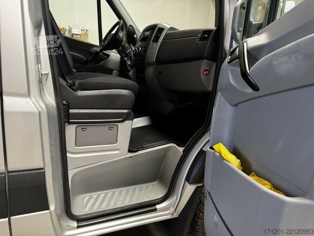 Minibus MERCEDES-BENZ Sprinter 316 CDI 4x4 ZG3 8-Sitzer wie neu!