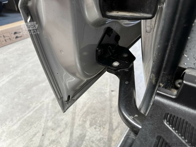 Minibus MERCEDES-BENZ Sprinter 316 CDI 4x4 ZG3 8-Sitzer wie neu!