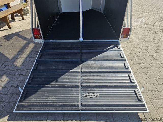 Ρυμουλκούμενο μεταφοράς αλόγων BÖCKMANN Champion Esprit + Paket + MSS