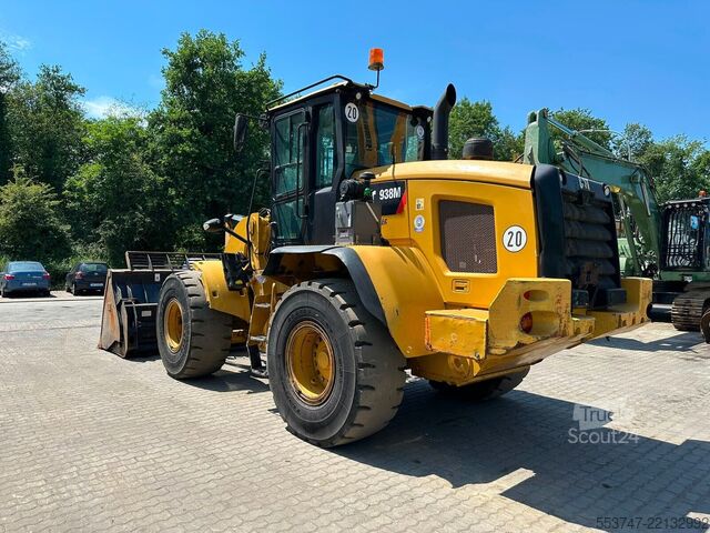Krautuvas Caterpillar 938 M