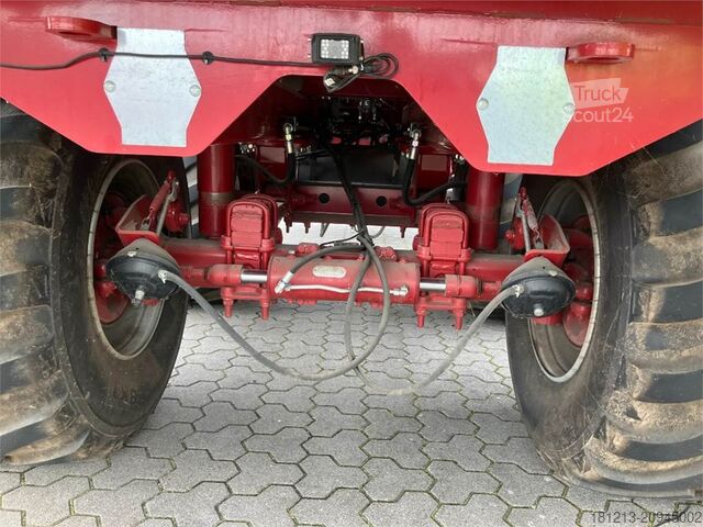 Máquina agrícola STRAUTMANN Magnon CFS 430 DO