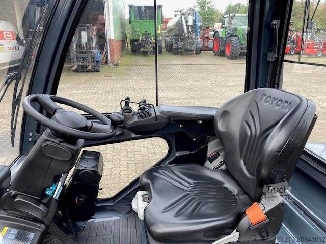 Lauksaimniecības mašīna Toyota 02-8FGJF35