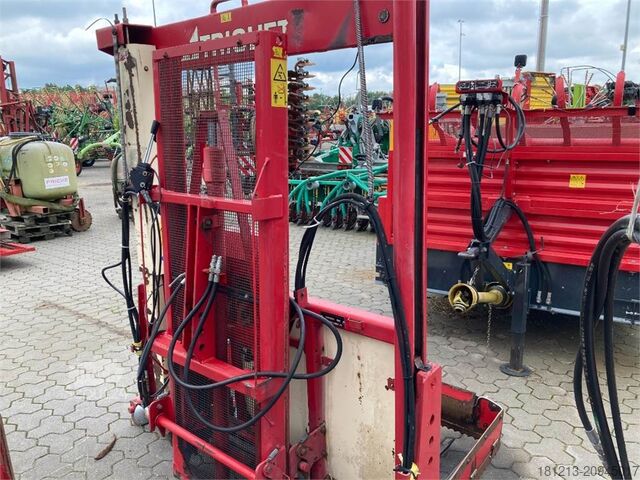 Lauksaimniecības mašīna Trioliet TU 145