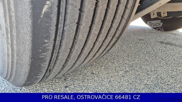 Odprta polprikolica s ponjavo WIELTON NS3K MEGA + LIFTACHSE