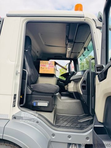 Трьохсторонній самоскид MAN 18.320 4x2 mit Fassi Ladekran Sofort Verfügbar