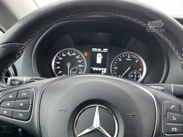 Skåpbil Mercedes-Benz Vito 119 CDI 4x4 Kasten Kompakt LED Klima Sitzh. Kamera