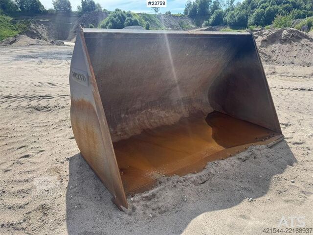 Godet standard Volvo Wheel Loader Bucket - 4.1 m3