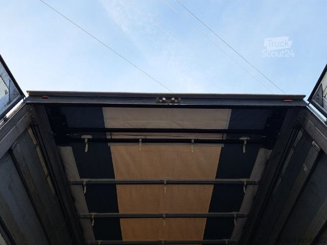 Ladbil med presenning IVECO ML180E32/P EVI_C