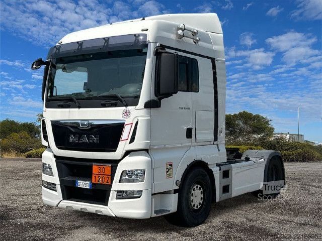 Standard nyergesvontató MAN man tgx 18.480