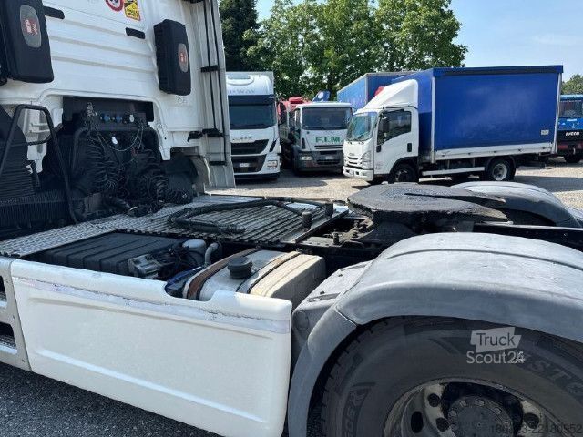 Standard nyergesvontató MAN man tgx 18.480
