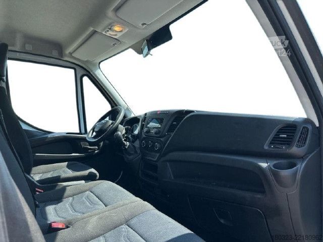 Φορτηγό κουτί (κουρμπαριστό) IVECO 35C14H