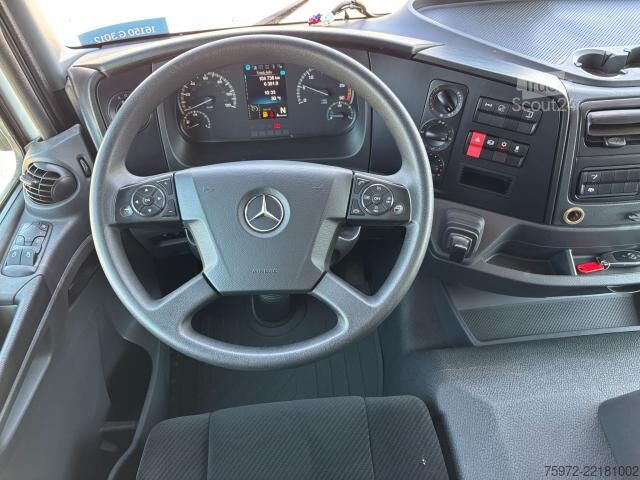 Autocarro con pianale e telone  Atego 1224L EDSCHA Curtainsider