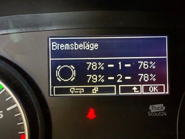 Benne basculante trilatérale MAN TGL 8.250 4x2 BL