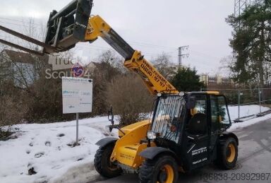 Telescopic forklift JCB 525-60