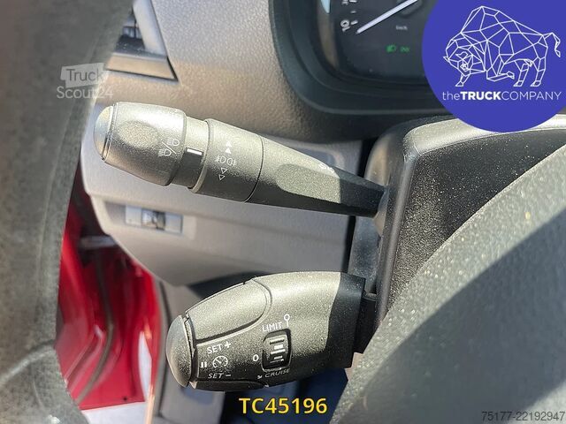 Slēgtais furgons Peugeot Expert
