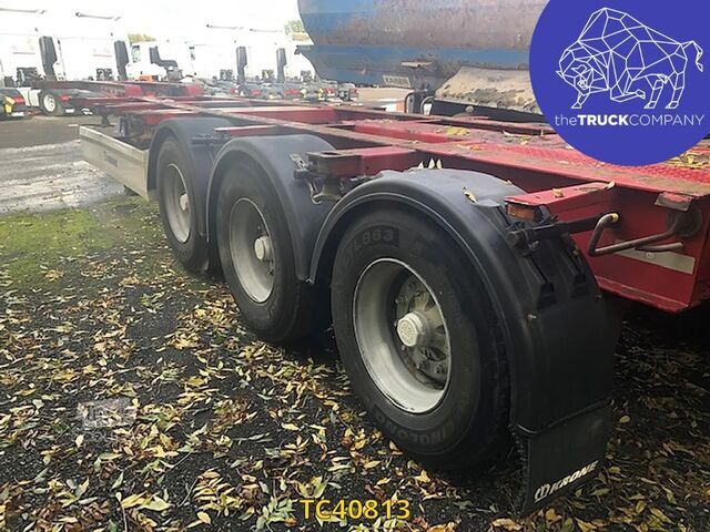 Transporte de contenedores Krone 