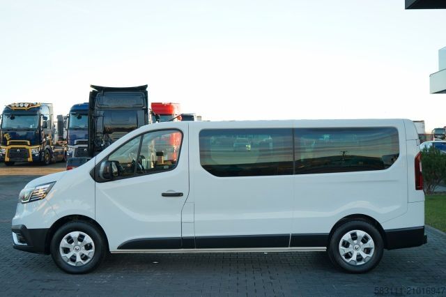 Minibus RENAULT TRAFIC III / BUS / 9 MIEJSC / PIERWSZY W?A?CICIE