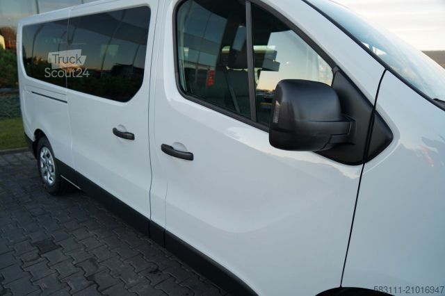 Minibus RENAULT TRAFIC III / BUS / 9 MIEJSC / PIERWSZY W?A?CICIE