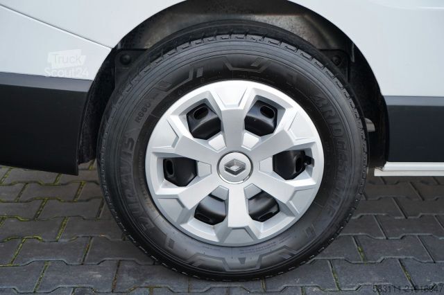 Minibus RENAULT TRAFIC III / BUS / 9 MIEJSC / PIERWSZY W?A?CICIE