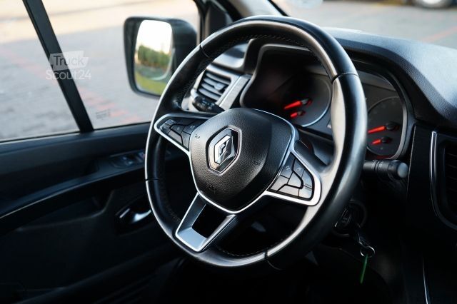 Minibus RENAULT TRAFIC III / BUS / 9 MIEJSC / PIERWSZY W?A?CICIE