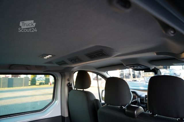 Minibus RENAULT TRAFIC III / BUS / 9 MIEJSC / PIERWSZY W?A?CICIE