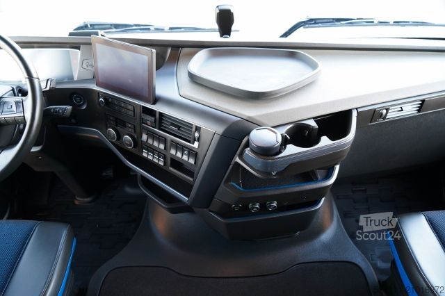 Стандартный седельный тягач VOLVO FH 500 AERO / 2025 ROK / I-SAVE / XXL / GWARANC