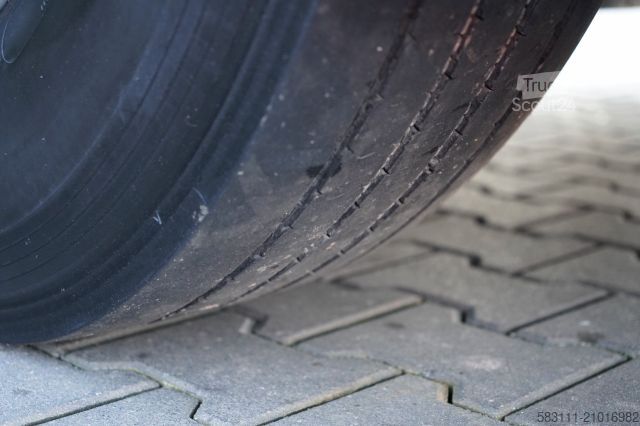 Standard nyergesvontató MERCEDES-BENZ ACTROS 1842 / EURO 5 EEV / RETARDER / STREAM SPA