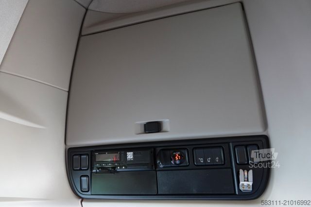 Standard nyergesvontató DAF XF 480 / LOW DECK / MEGA / 2021 / SSC / PO Z?OTY