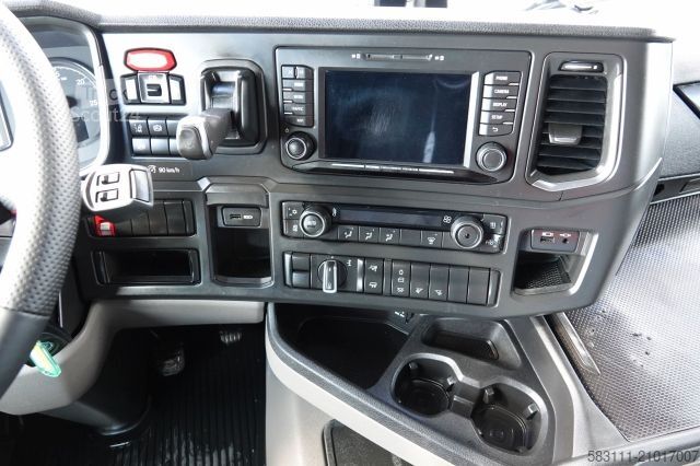 Standard tractor unit SCANIA R 450 / RETARDER / OPONY 100% / PO KONTRAKCIE SE