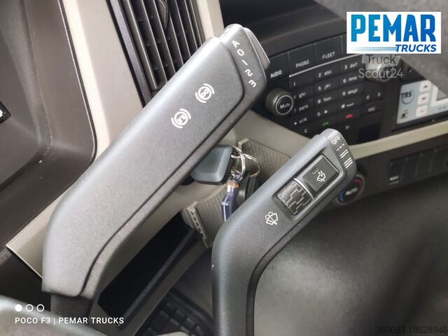 Camión frigorífico VOLVO FM 330 4X2 FRIGORIFICO 18T