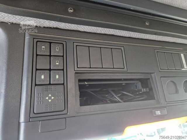 Camion-benne tricar Iveco-Magirus Trakker 190E350 4x4 Trakker 190E350 4x4, Winterdienstausstattung, Meiller-Kipper