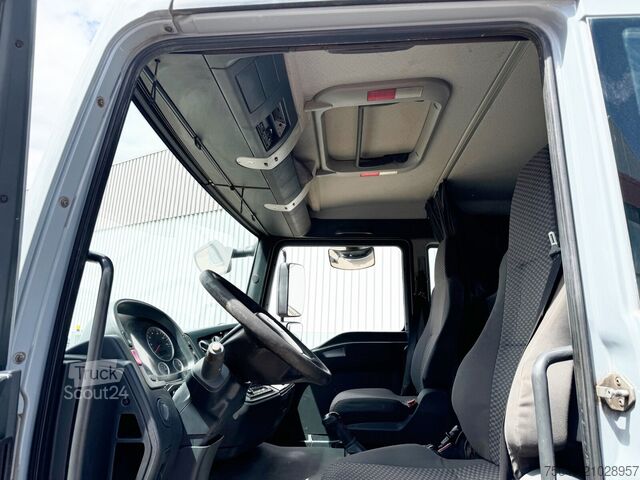 Three-way tipper van MAN TGL 8.180 4x2 BB Doka TGL 8.180 4x2 BB Doka, 2x AHK