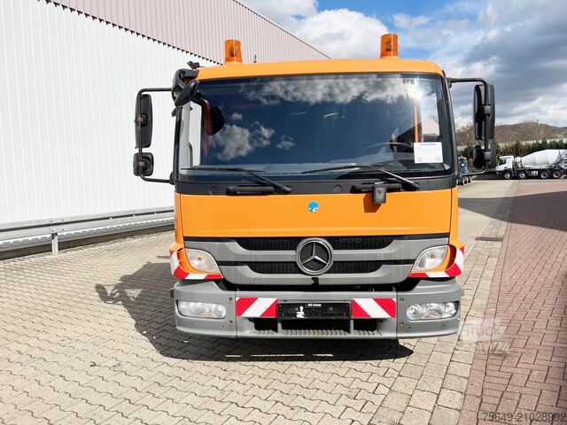 Grue montée sur camion Mercedes-Benz Atego 1024 L 4x2 Atego 1024 L 4x2 mit Kran Fassi F80A.0.21