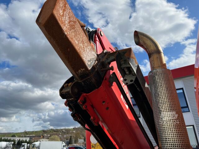 Grue montée sur camion Mercedes-Benz Atego 1024 L 4x2 Atego 1024 L 4x2 mit Kran Fassi F80A.0.21