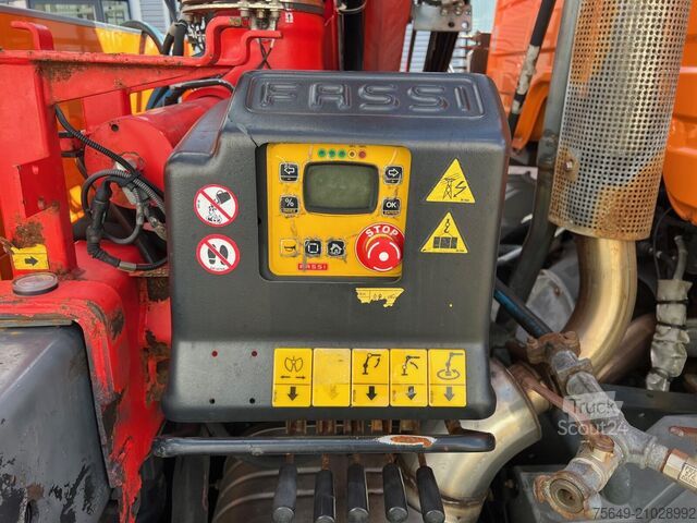 Grue montée sur camion Mercedes-Benz Atego 1024 L 4x2 Atego 1024 L 4x2 mit Kran Fassi F80A.0.21