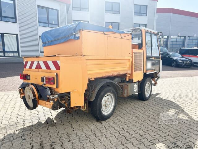 Customized van  HY 1251 / 4x4 Bokimobil, Winterdienst, Kehr/Saugmaschine KIEFER HY 1251 / 4x4 Bokimobil, Winterdienst