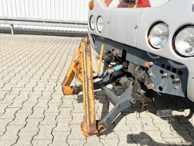 Customized van  HY 1251 / 4x4 Bokimobil, Winterdienst, Kehr/Saugmaschine KIEFER HY 1251 / 4x4 Bokimobil, Winterdienst