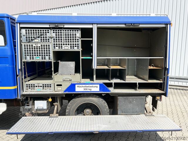 Бортовой грузовик Iveco-Magirus 90-16 AW 4x4 Doka 90-16 AW 4x4 Doka, Mannschaftswagen