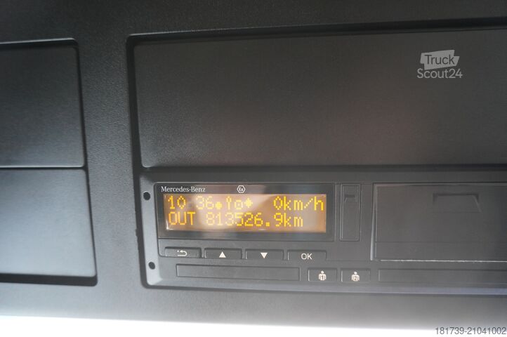 Camions frigorifiques Mercedes-Benz Actros 2542 / GIGA cabin / Thermoking