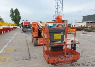 Plate-forme télescopique articulée JLG E300 AJP Elektro 11,14 m