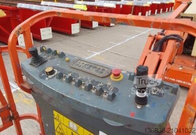 Plate-forme télescopique articulée JLG E300 AJP Elektro 11,14 m