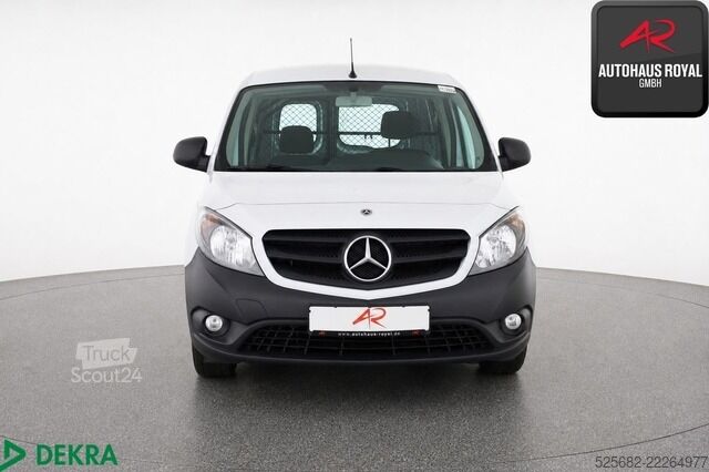 Панелен ван mercedes-benz Citan 112 CDI KASTEN NAVIGATION,KLIMA,1.HAND,AHK