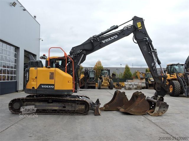 Rupsgraver VOLVO ECR145EL