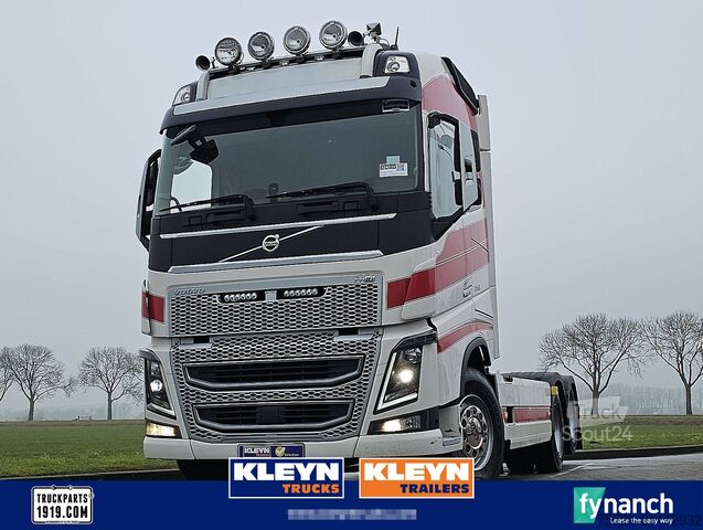 Chassis med førerhus VOLVO FH 16.750 6X2 RETARDER WB 430
