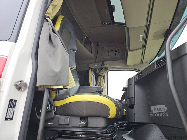 Chassis med førerhus VOLVO FH 16.750 6X2 RETARDER WB 430