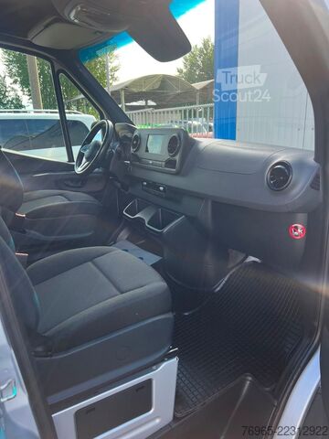 Fourgon tôlé MERCEDES-BENZ Sprinter 314 AUTOMATIK NAVI DISTRONIC KAMERA LED
