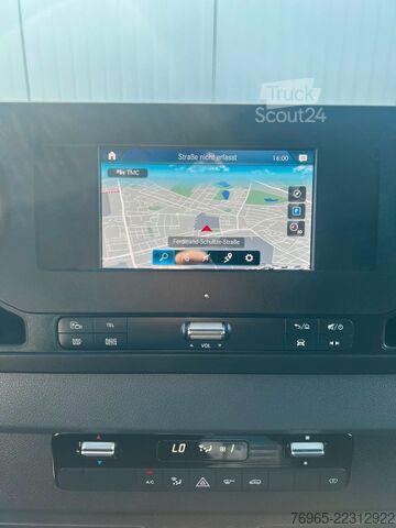 Fourgon tôlé MERCEDES-BENZ Sprinter 314 AUTOMATIK NAVI DISTRONIC KAMERA LED